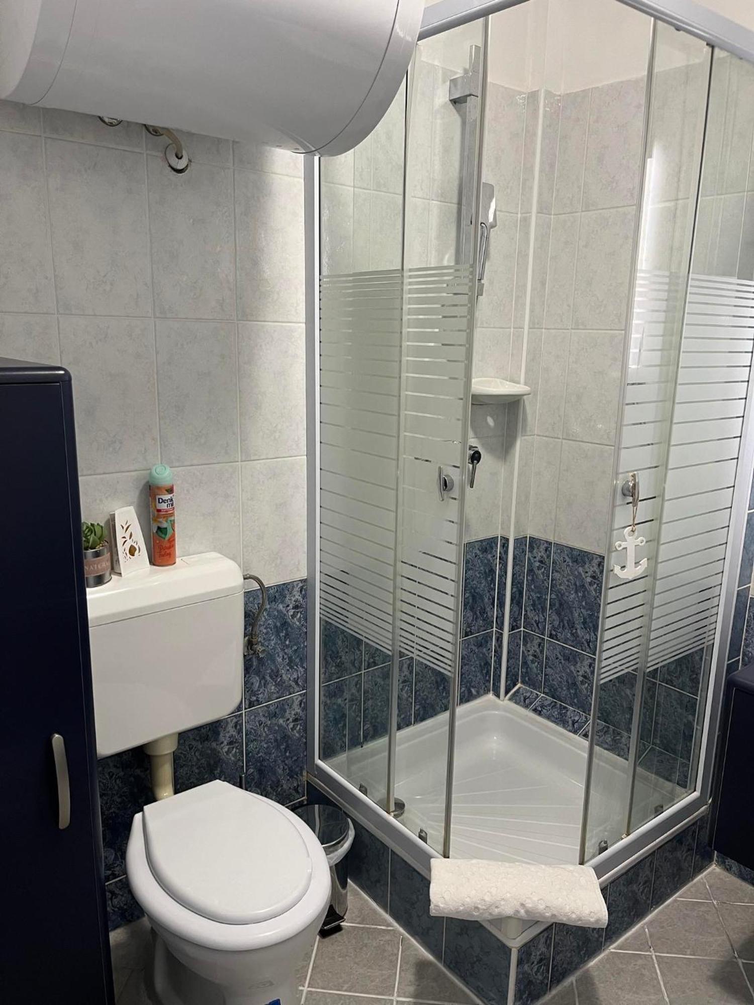 Dorina Apartman Apartment บาลาตอนแลลเล ภายนอก รูปภาพ